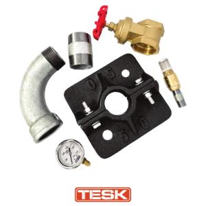 Tesk Elbow Kit with Split Base Plate 32mm (brass gate valve, M/F long elbow, snifter valve, 0-25 bar gauge) image 1
